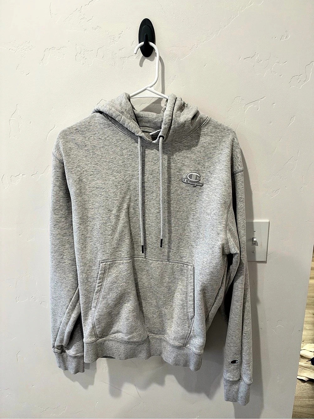 Champion Iconic Script Logo Pullover Hoodie Gray Size Small